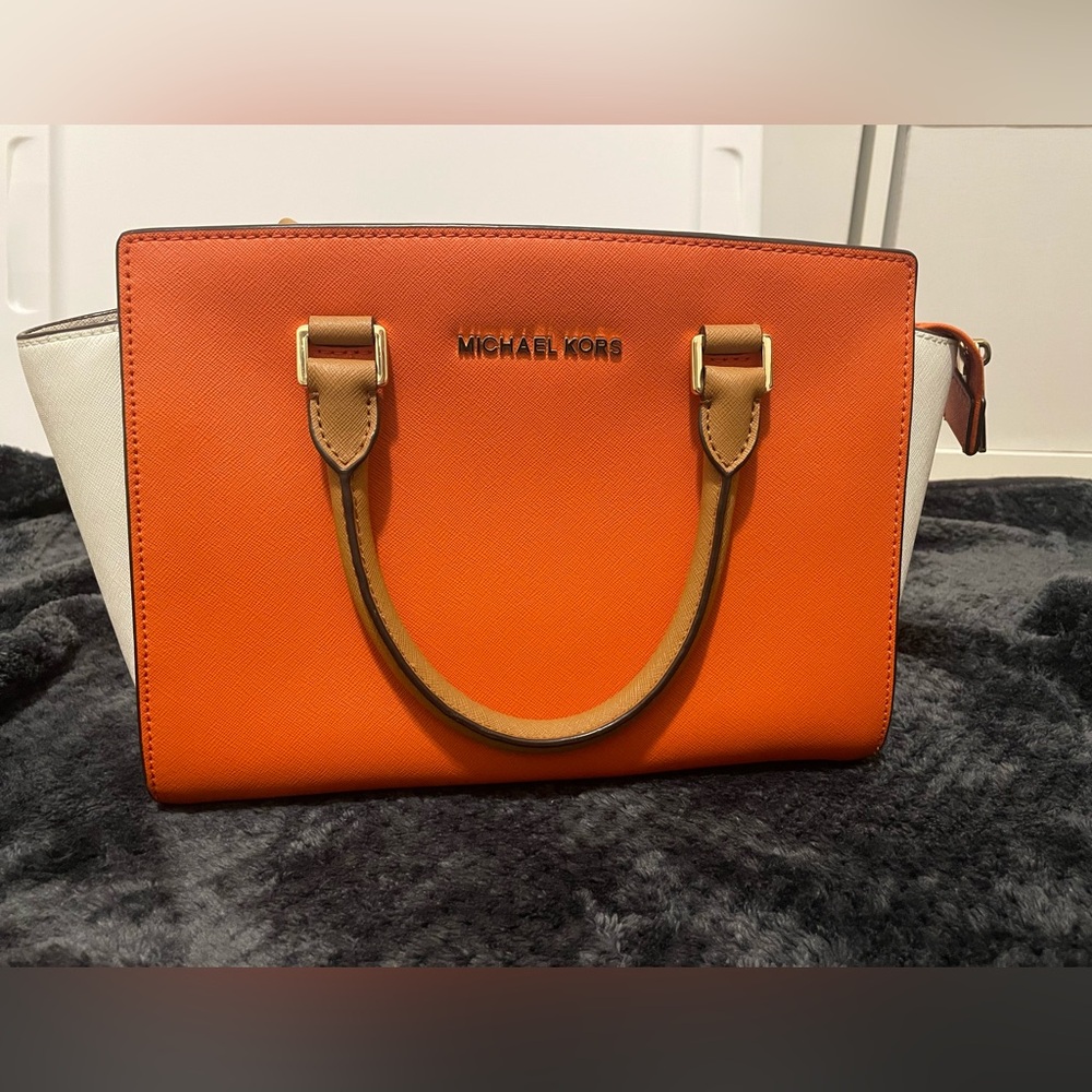 Michael Kors Purse and wallet